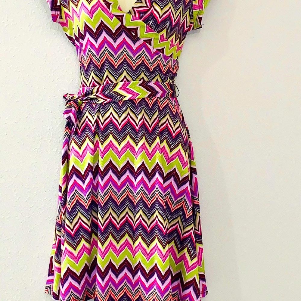 Chevron knit dress LN